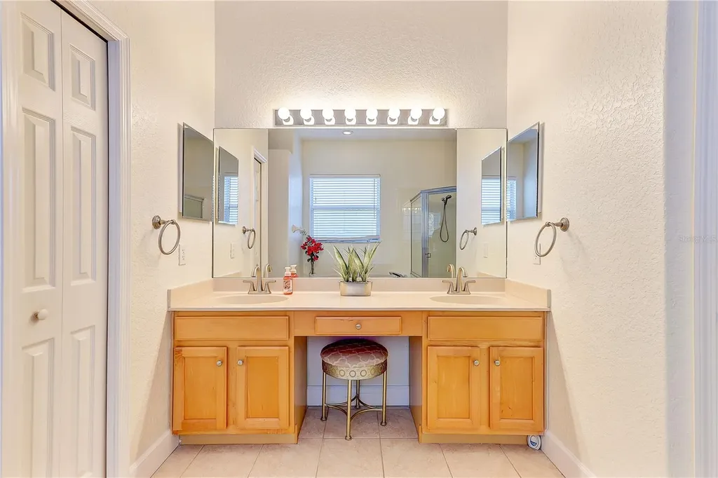 128 Kiana Drive Brandon FL 33511
