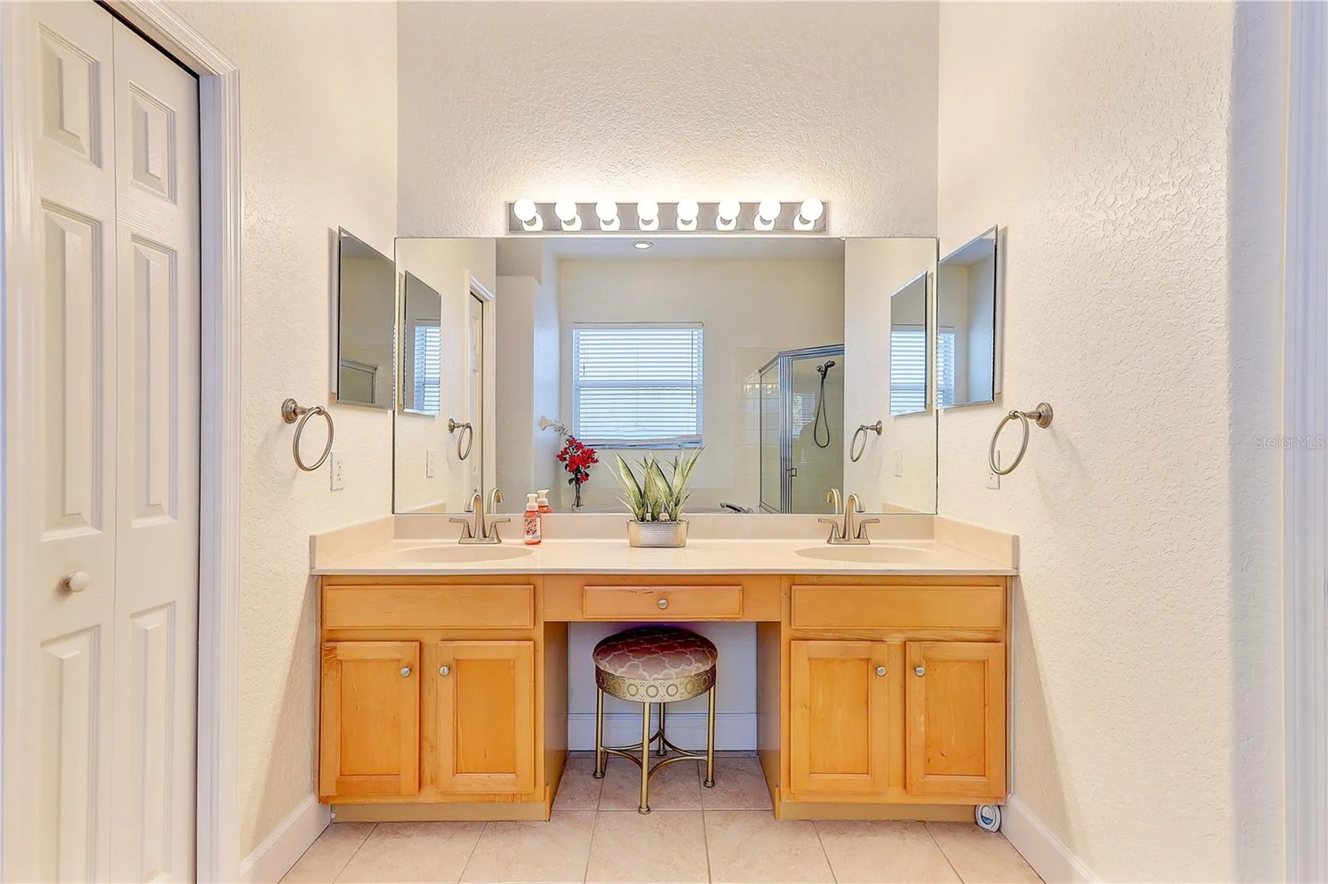 128 Kiana Drive Brandon FL 33511