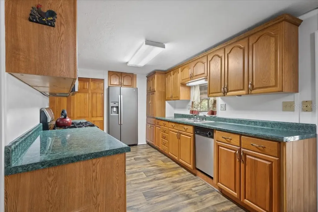 3169 N Us Highway 129 Bell FL 32619