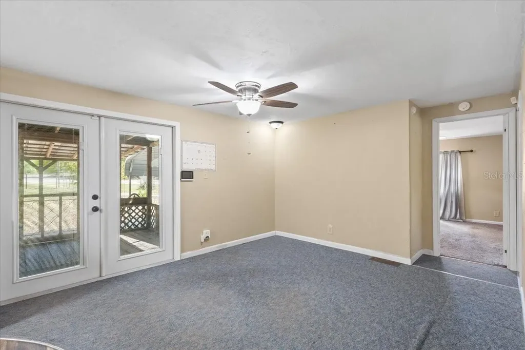 3169 N Us Highway 129 Bell FL 32619