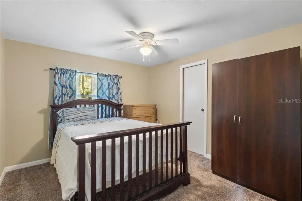 3169 N Us Highway 129 Bell FL 32619