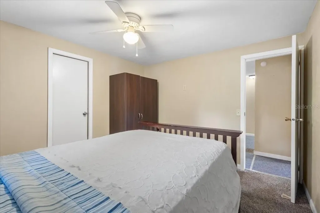 3169 N Us Highway 129 Bell FL 32619