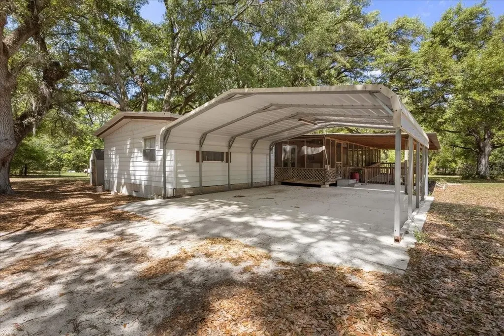 3169 N Us Highway 129 Bell FL 32619
