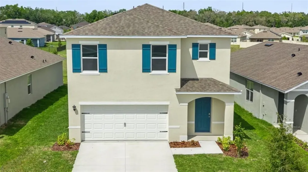2045 Walnut Creek Drive Kissimmee FL 34744