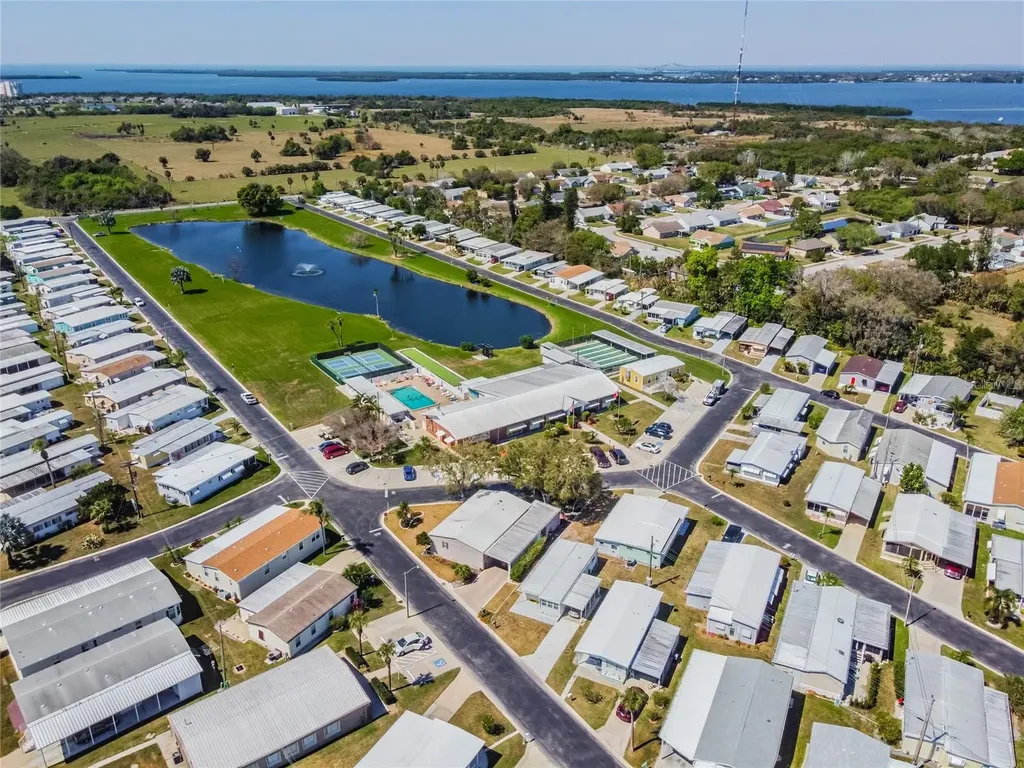 2900 8th Avenue W Palmetto FL 34221