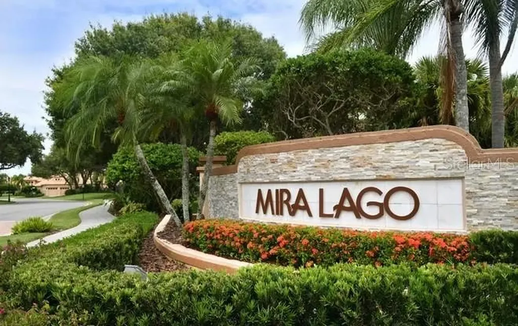 4021 Jardin Lane Sarasota FL 34238