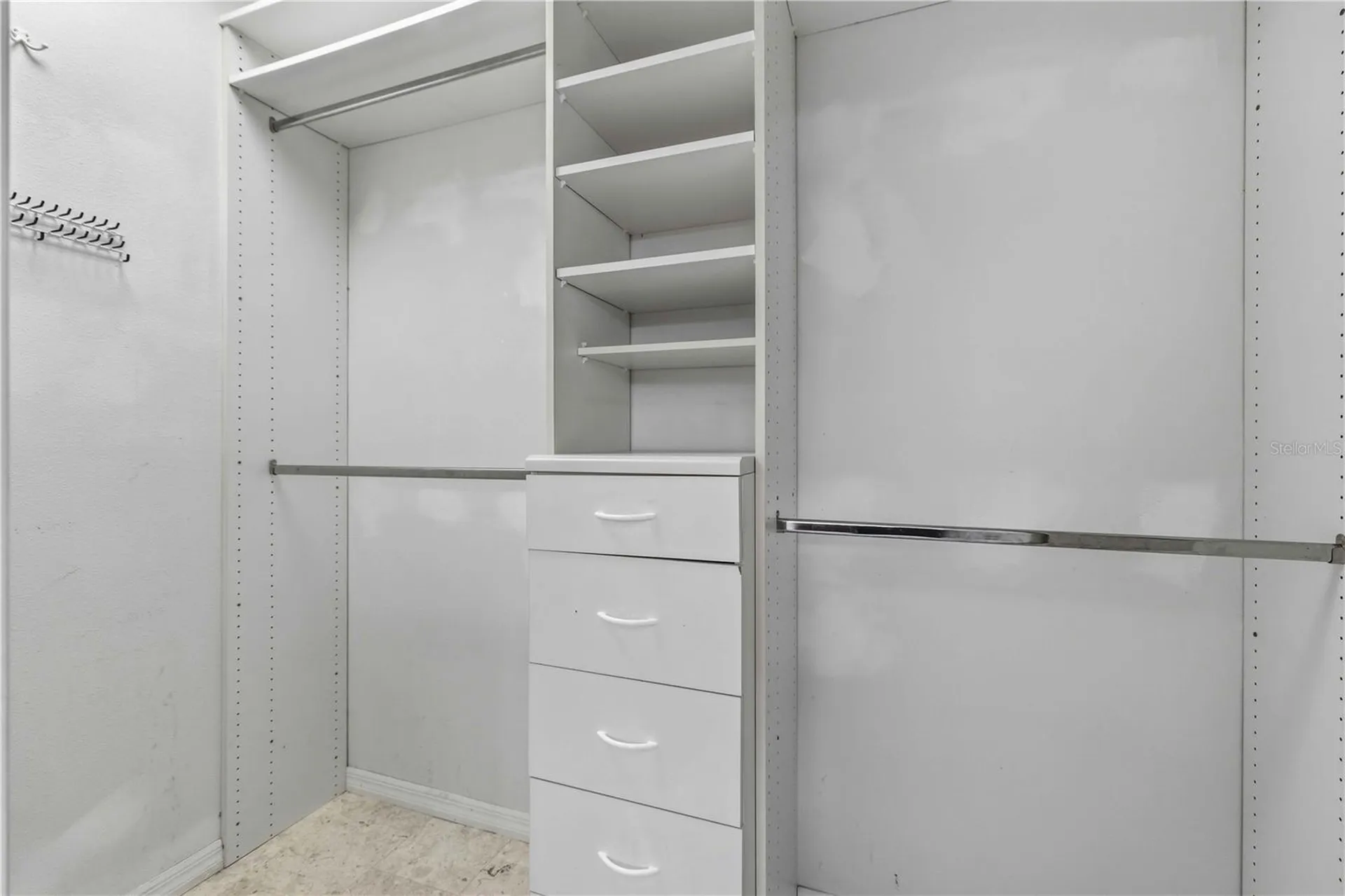 4021 Jardin Lane Sarasota FL 34238
