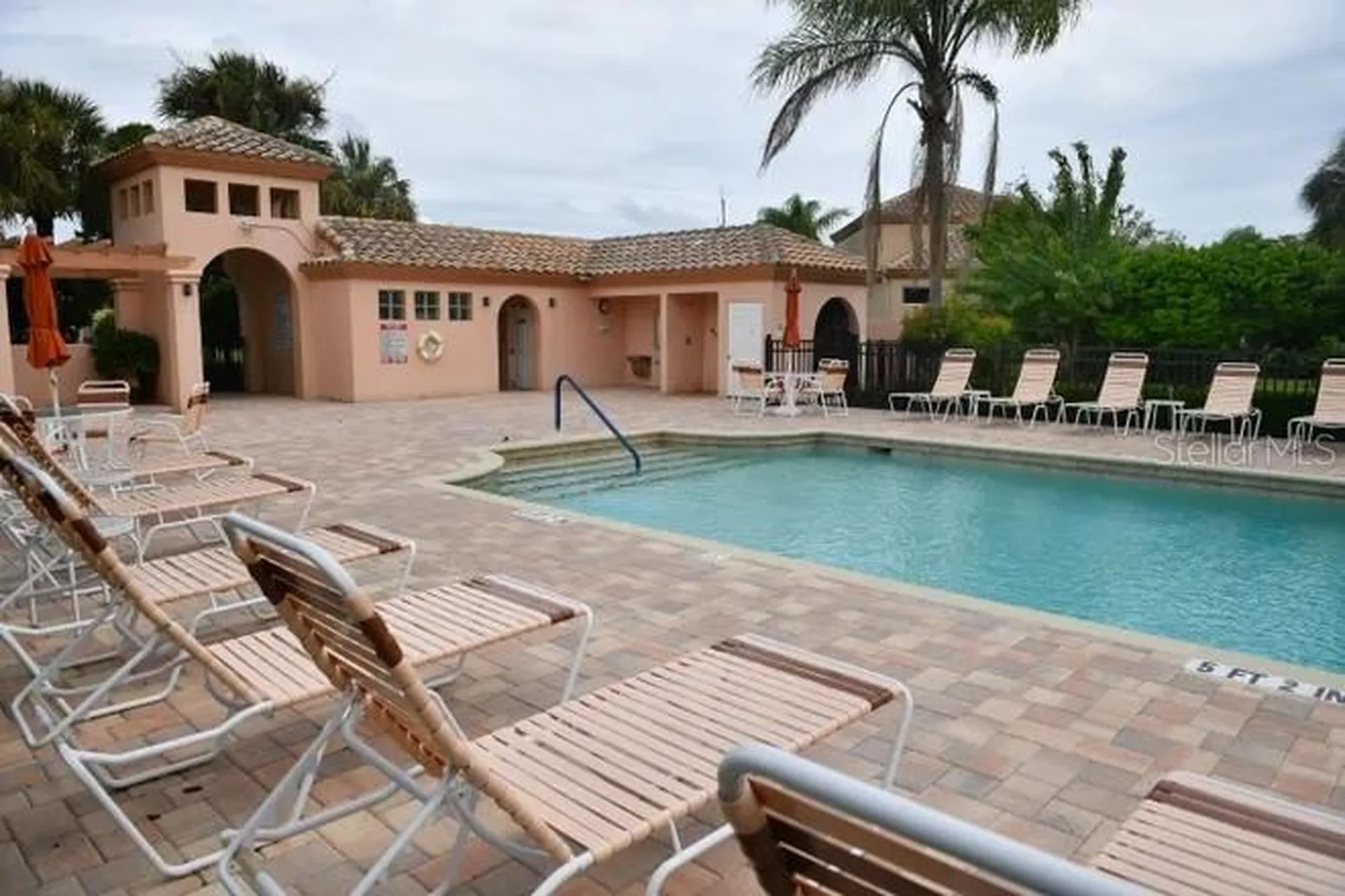 4021 Jardin Lane Sarasota FL 34238