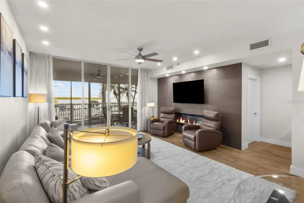 615 Dream Island Place Longboat Key FL 34228