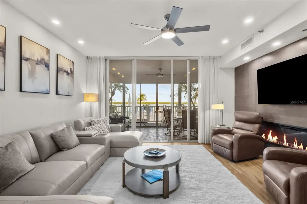 615 Dream Island Place Longboat Key FL 34228
