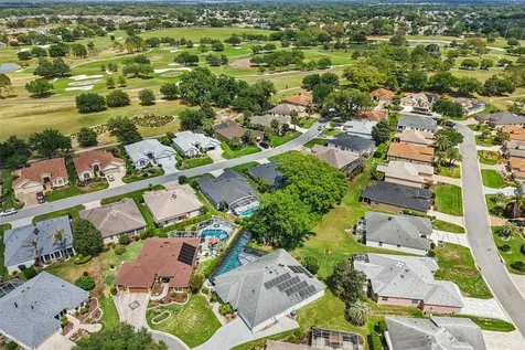 8690 SE 173rd Wisteria Street The Villages FL 32162