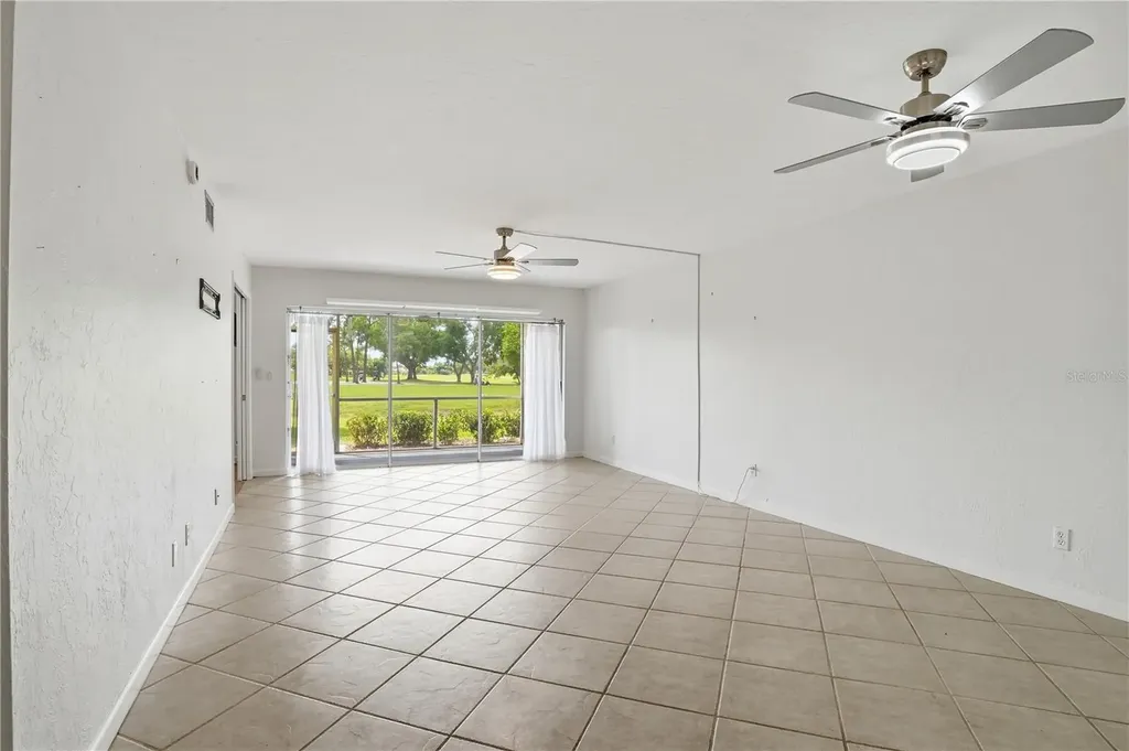 7860 Palm Aire Lane Sarasota FL 34243