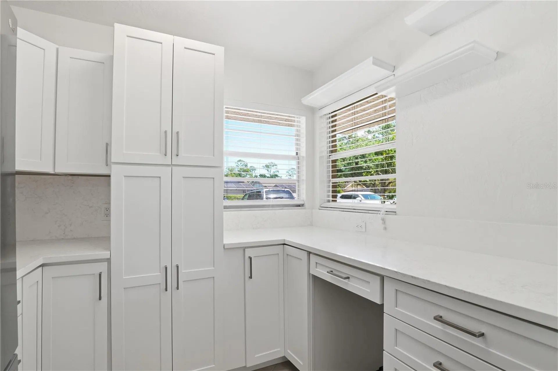 7860 Palm Aire Lane Sarasota FL 34243