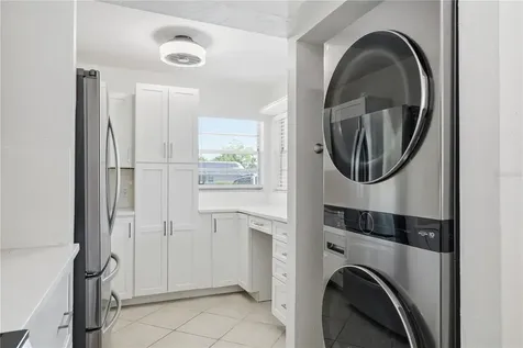 7860 Palm Aire Lane Sarasota FL 34243