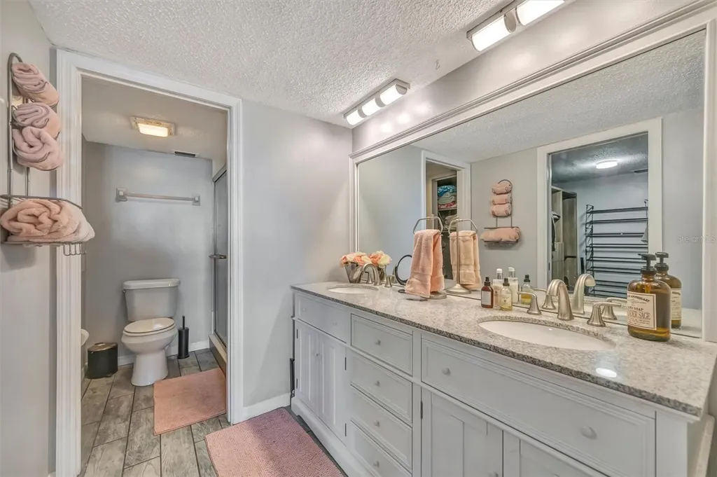 9604 Cortez Road W Bradenton FL 34210