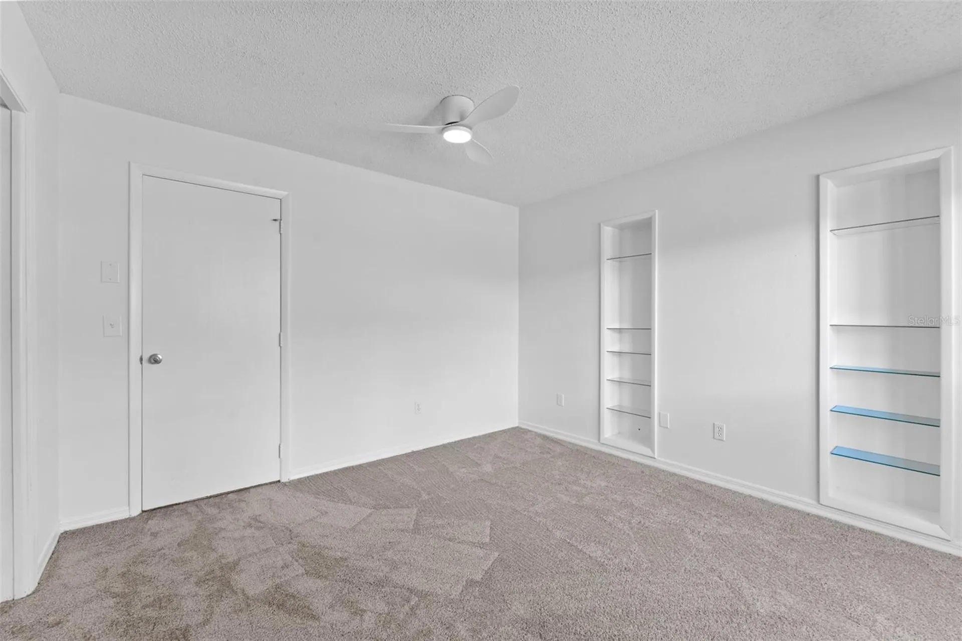 1502 Haven Bend Tampa FL 33613