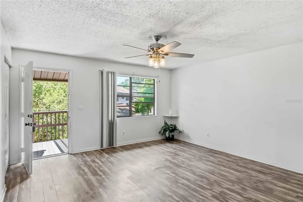4951 91st Avenue N Pinellas Park FL 33782