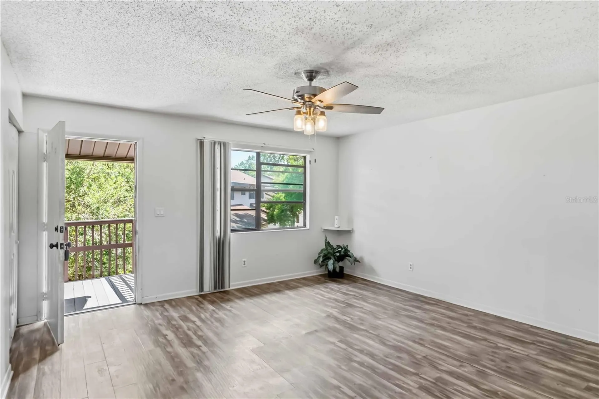 4951 91st Avenue N Pinellas Park FL 33782
