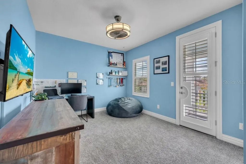 14908 Bassinger Lane Lithia FL 33547