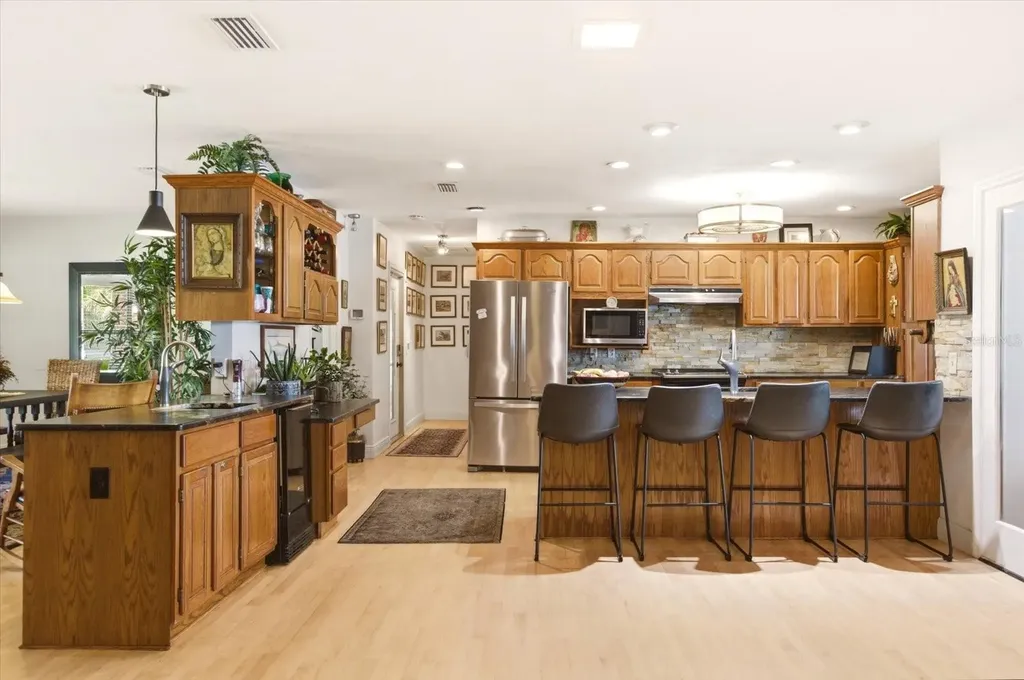 4910 E Lake Drive Winter Springs FL 32708