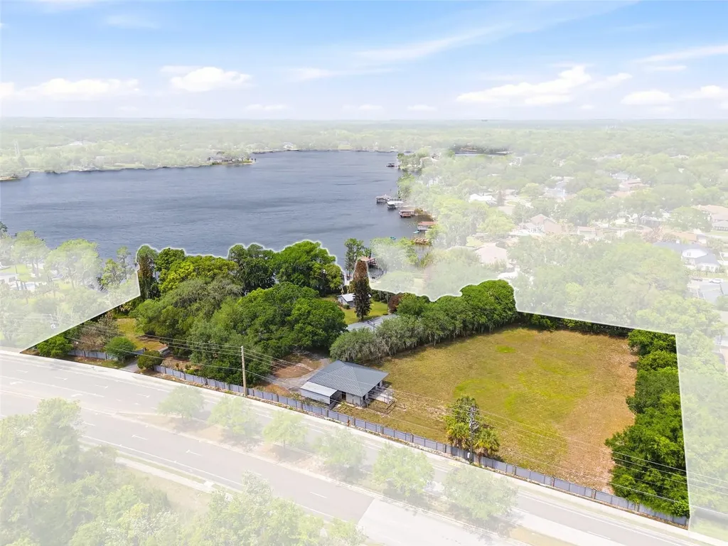 4910 E Lake Drive Winter Springs FL 32708