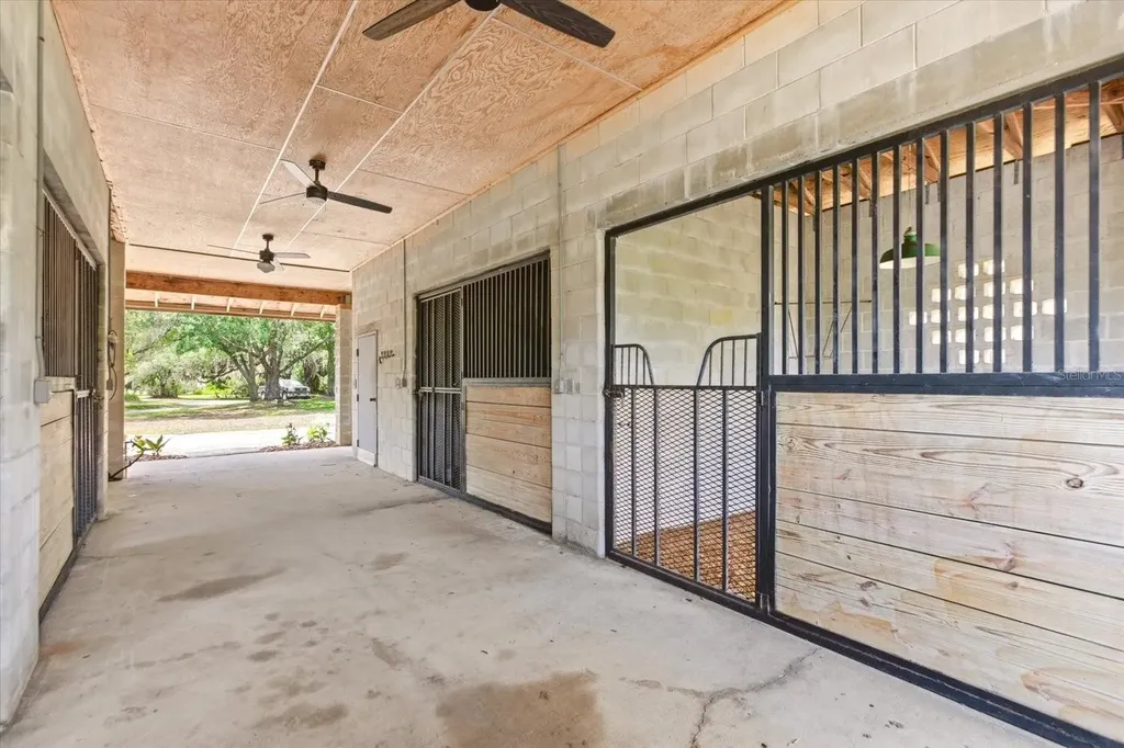 4910 E Lake Drive Winter Springs FL 32708