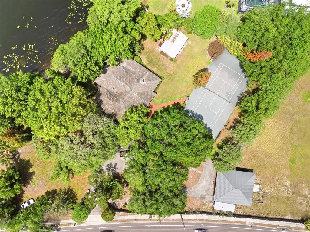 4910 E Lake Drive Winter Springs FL 32708