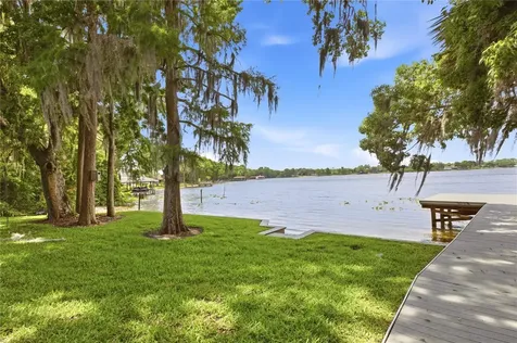 4910 E Lake Drive Winter Springs FL 32708