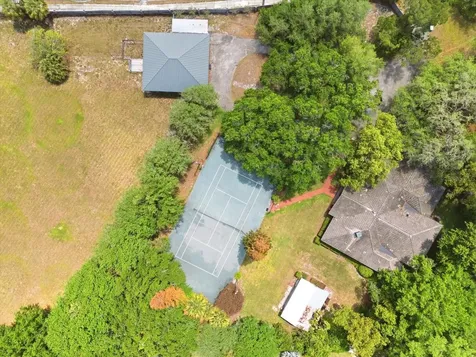 4910 E Lake Drive Winter Springs FL 32708