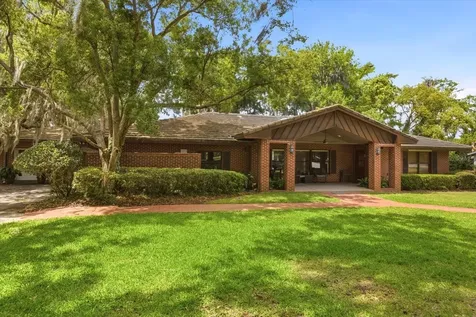 4910 E Lake Drive Winter Springs FL 32708