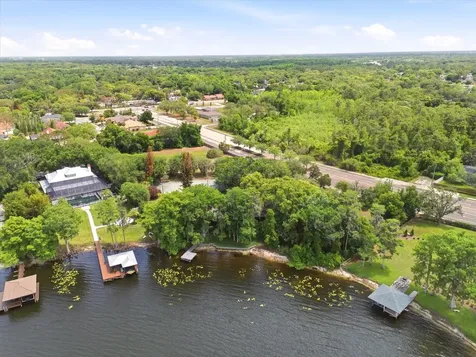 4910 E Lake Drive Winter Springs FL 32708