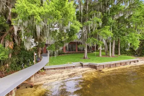 4910 E Lake Drive Winter Springs FL 32708