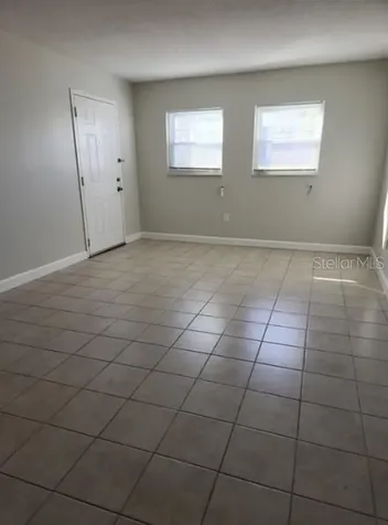 817 Sky Lake Circle Orlando FL 32809