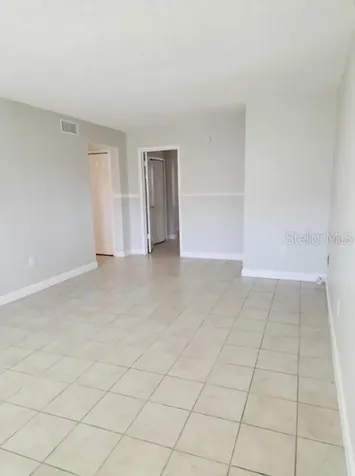 817 Sky Lake Circle Orlando FL 32809