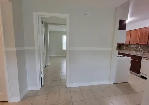 817 Sky Lake Circle Orlando FL 32809