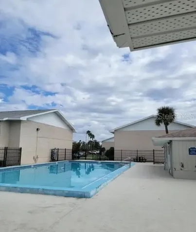 817 Sky Lake Circle Orlando FL 32809
