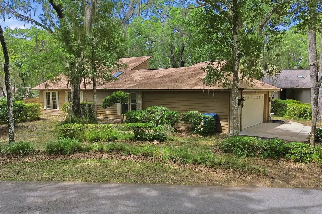 32 Ramblewood Trail Deland FL 32724
