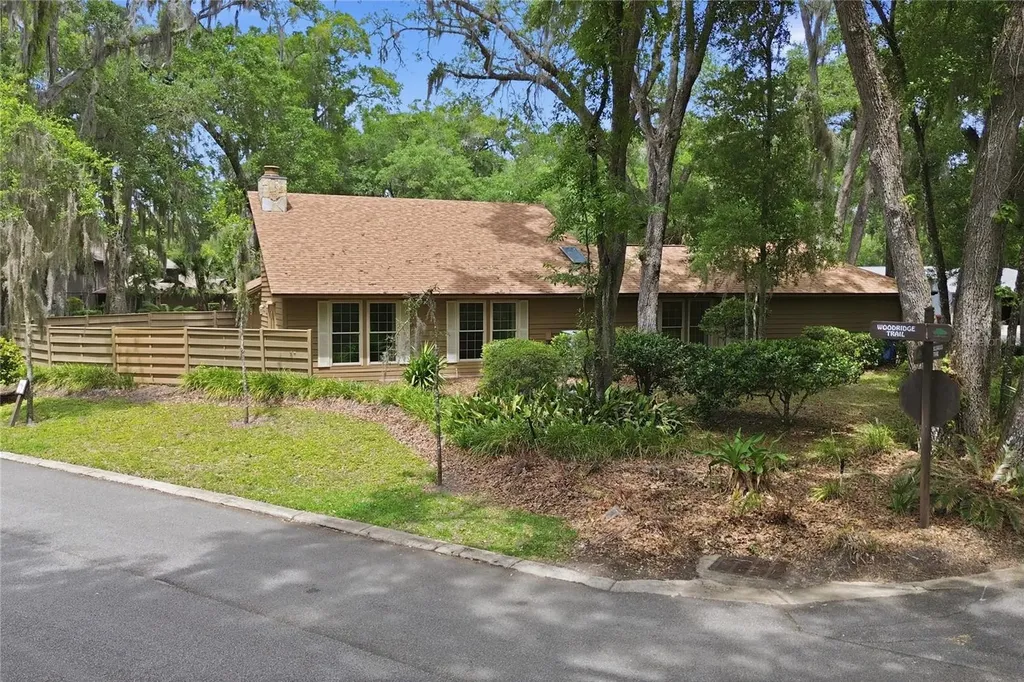 32 Ramblewood Trail Deland FL 32724