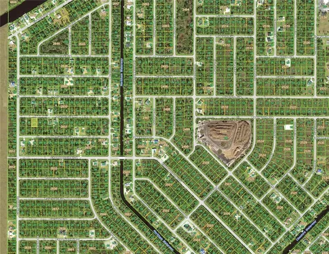 12039 Joyner Avenue Port Charlotte FL 33953