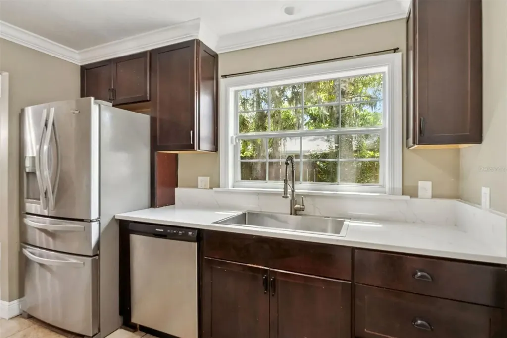 1537 S Spring Garden Avenue Deland FL 32720