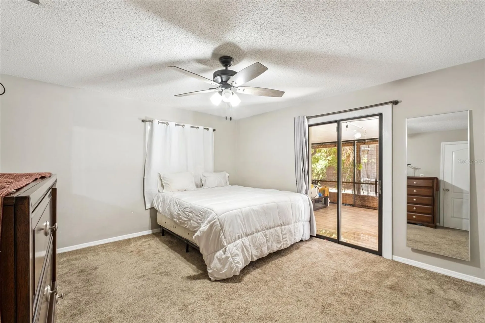 1537 S Spring Garden Avenue Deland FL 32720