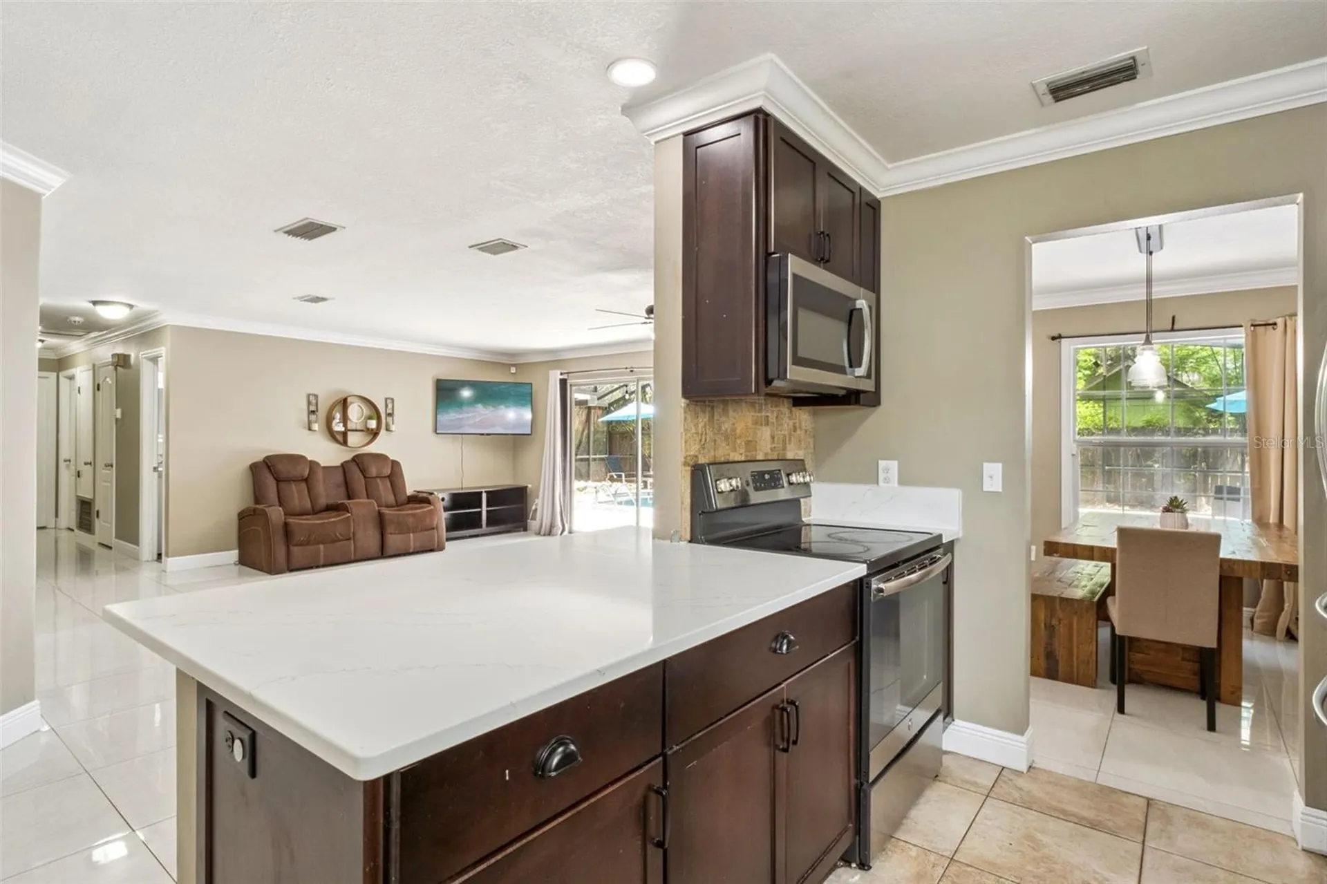 1537 S Spring Garden Avenue Deland FL 32720