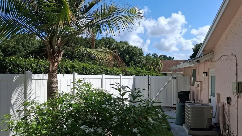 2626 Wendover Terrace Palm Harbor FL 34685