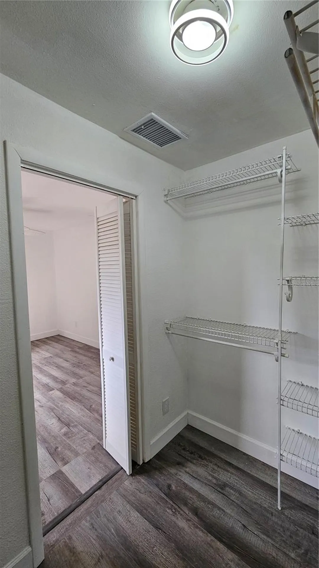 2626 Wendover Terrace Palm Harbor FL 34685