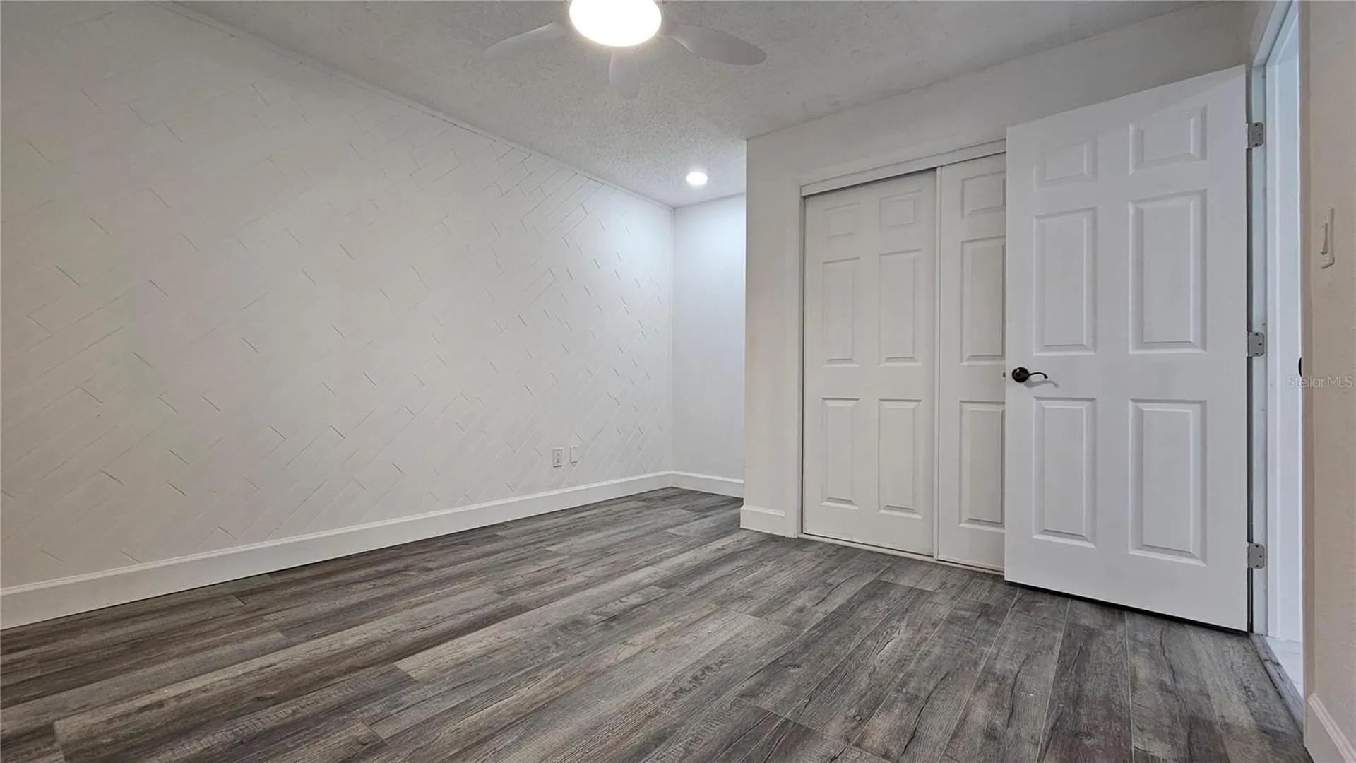 2626 Wendover Terrace Palm Harbor FL 34685
