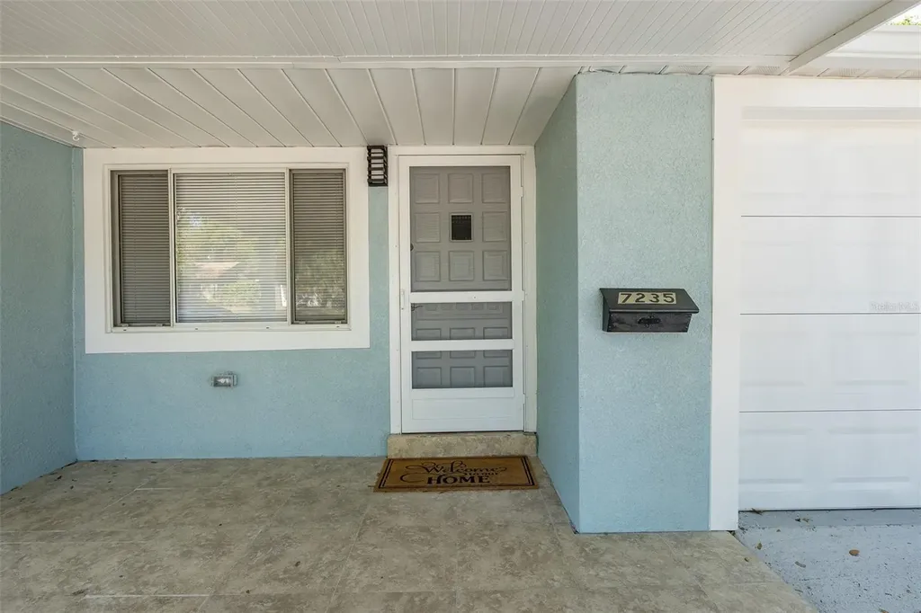 7235 15th Street N St Petersburg FL 33702