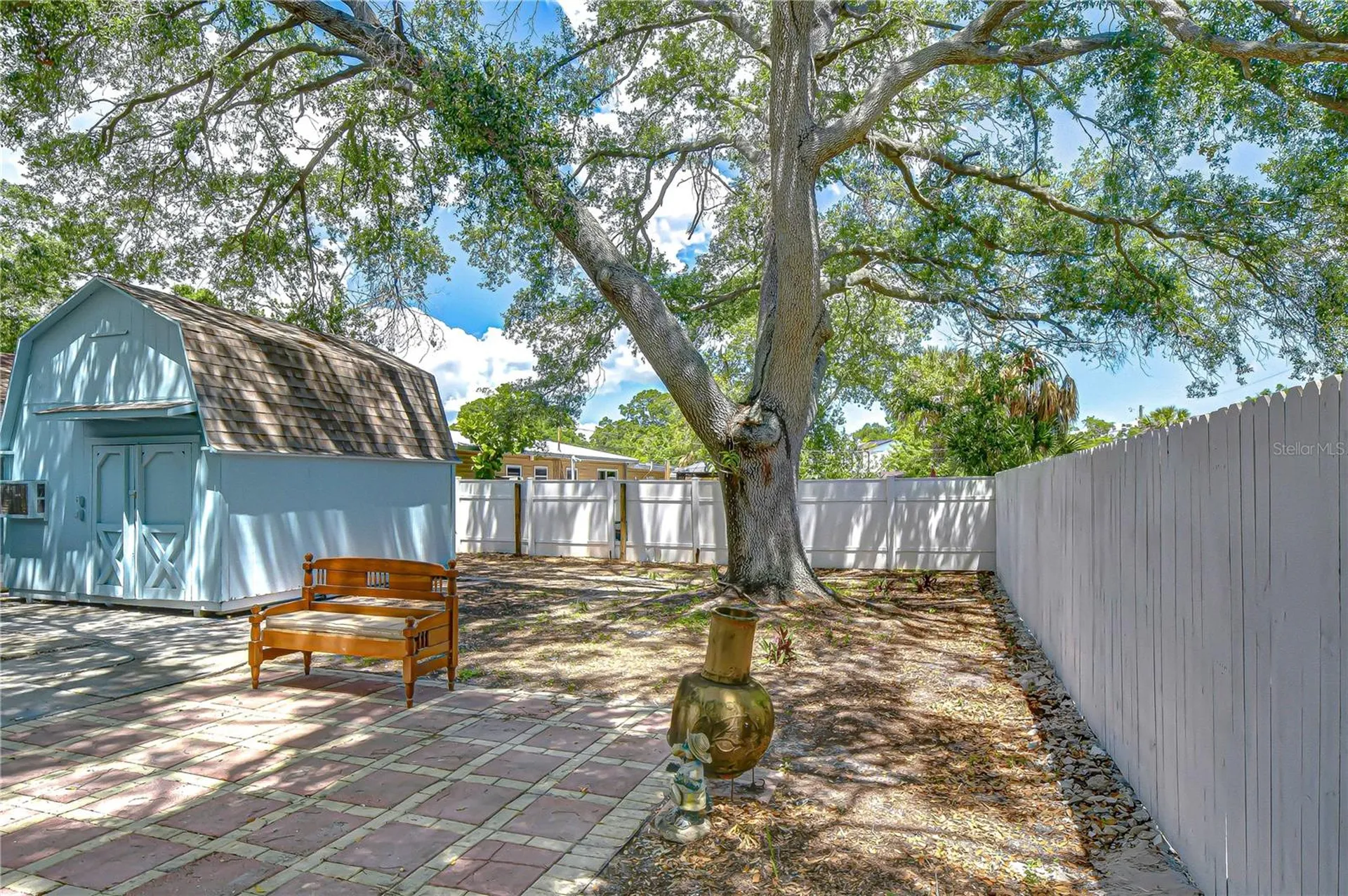 7235 15th Street N St Petersburg FL 33702