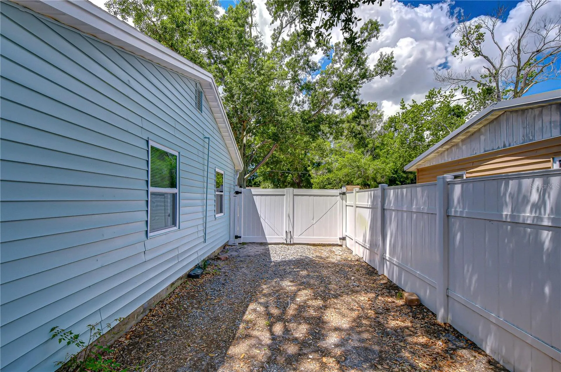 7235 15th Street N St Petersburg FL 33702
