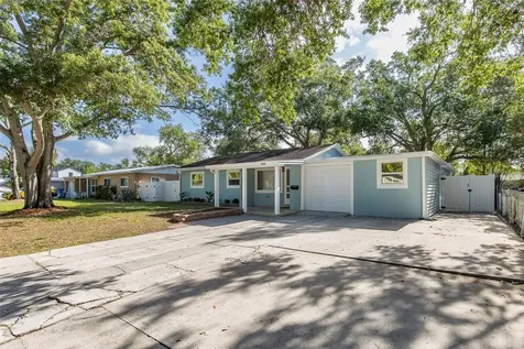 7235 15th Street N St Petersburg FL 33702