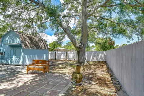 7235 15th Street N St Petersburg FL 33702